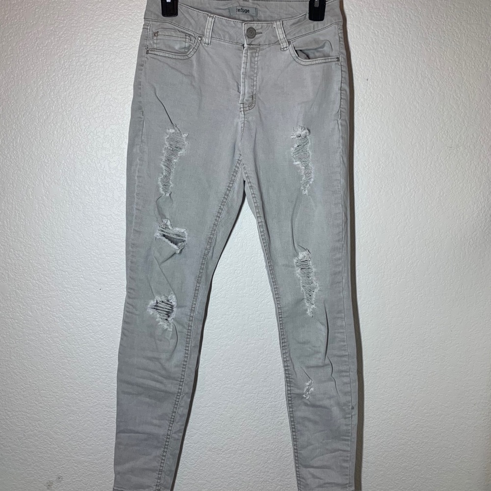 Grey Distressed Skinny Jeans